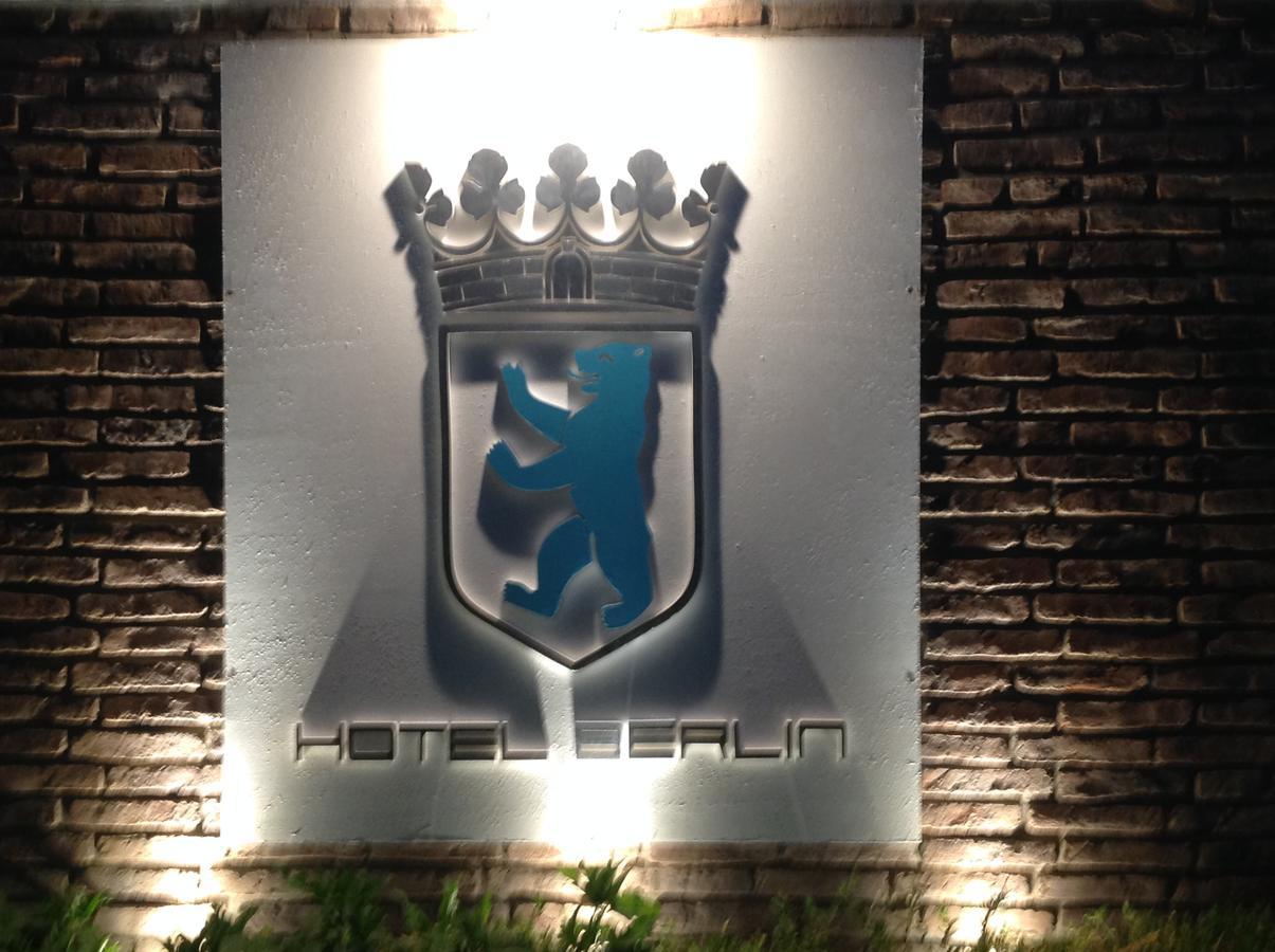 Hotel Berlin Pinamar Dış mekan fotoğraf
